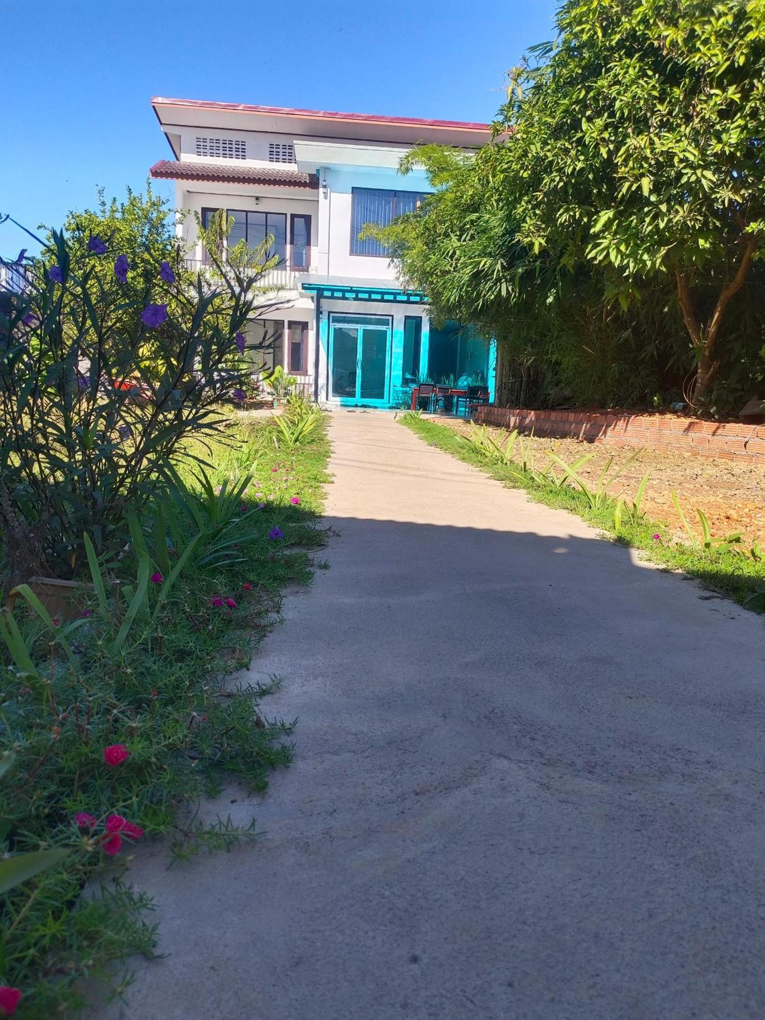 Vang Vieng Champa Hotel Exterior foto