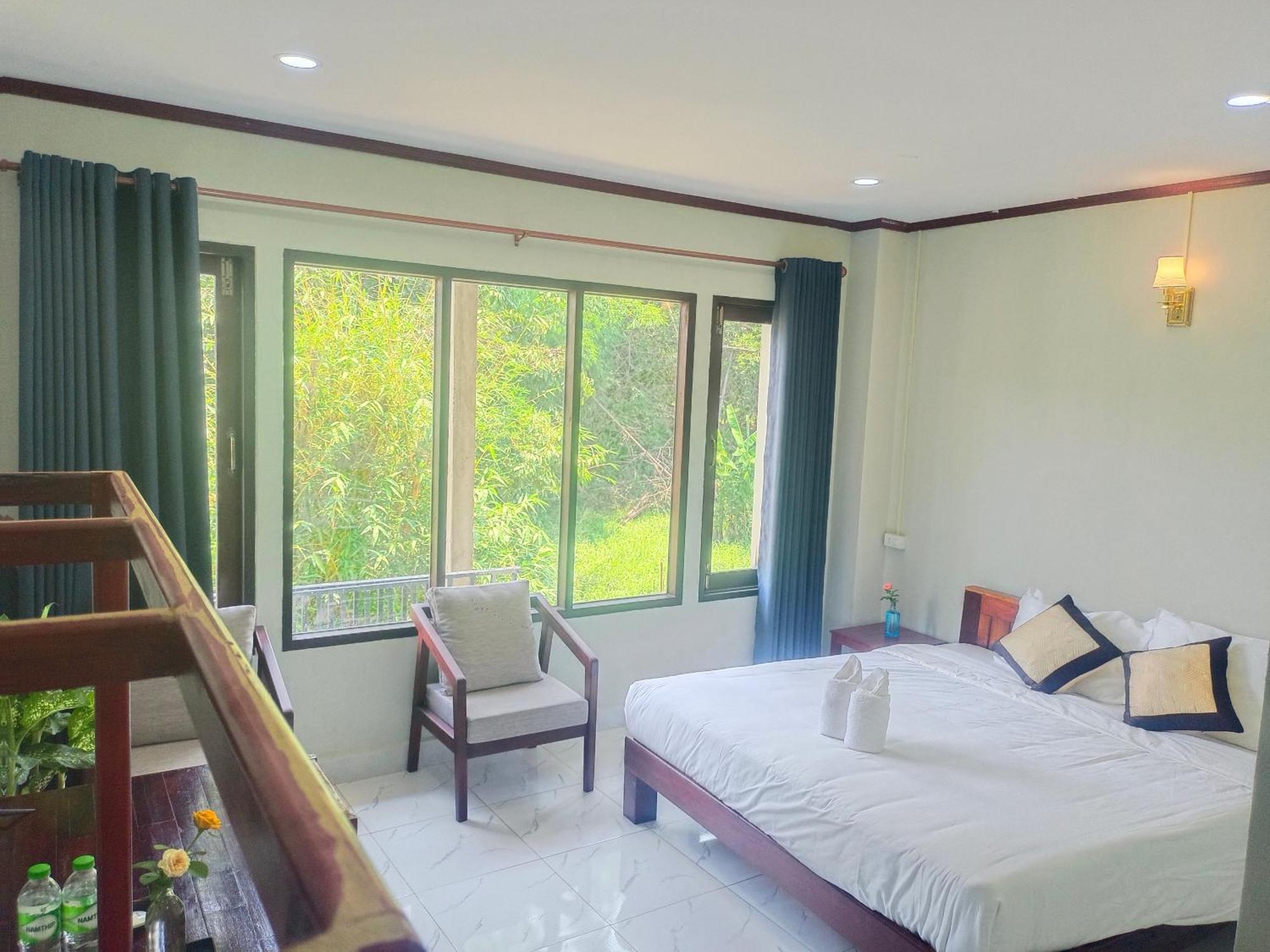 Vang Vieng Champa Hotel Exterior foto